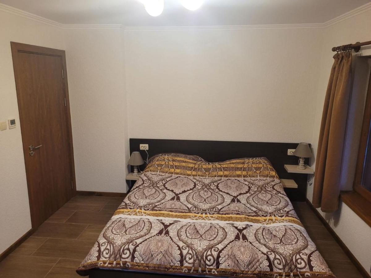 Къща За Гости Феникс Koprivshtitsa Esterno foto