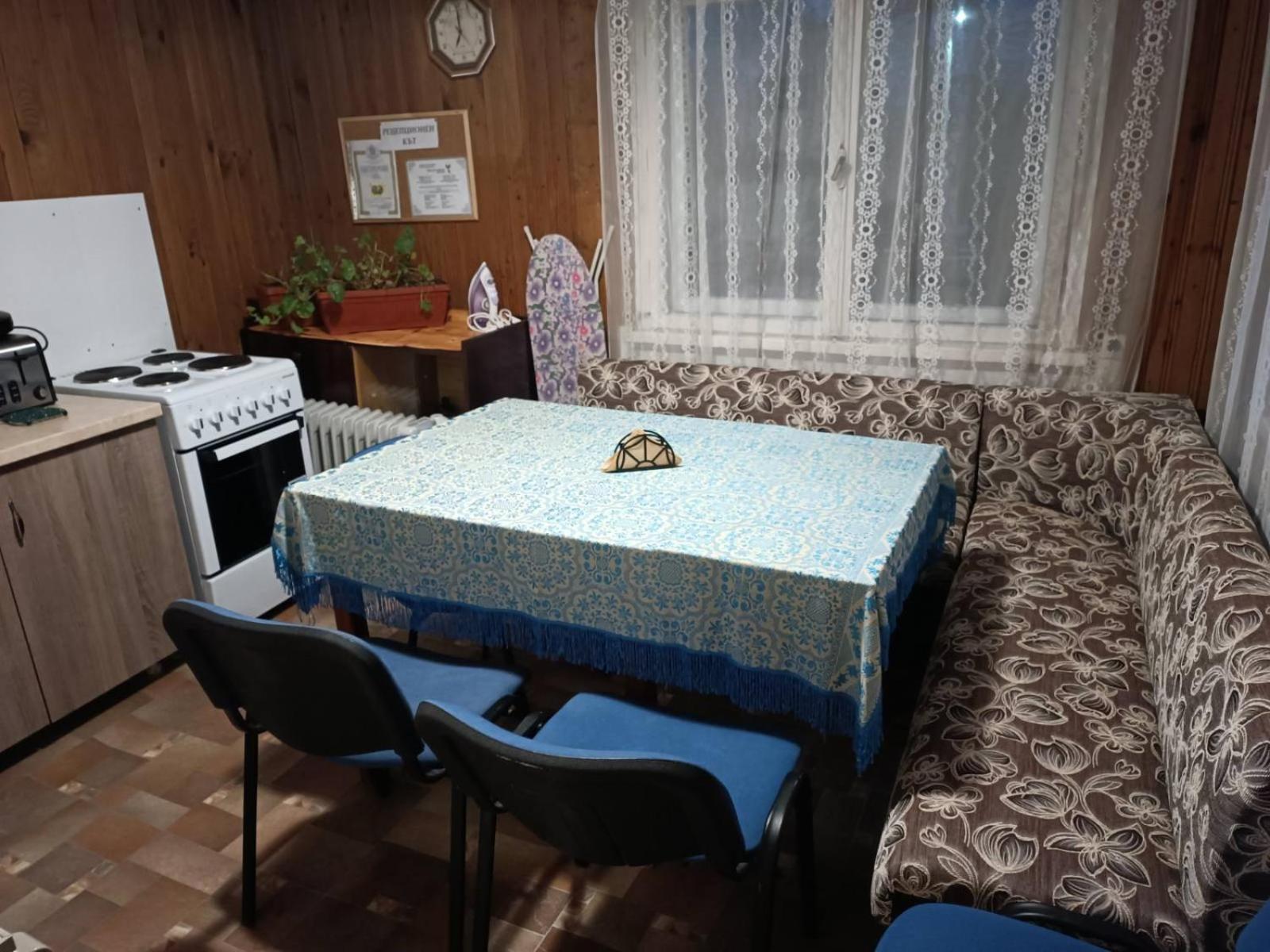 Къща За Гости Феникс Koprivshtitsa Esterno foto